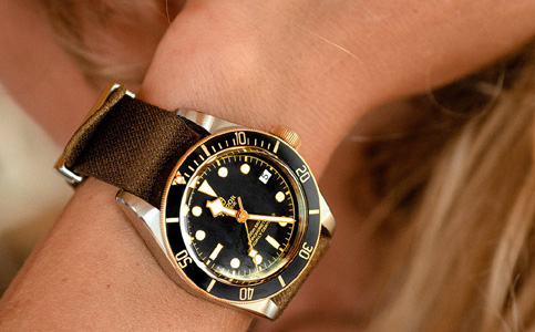 帝舵手表機械表突然不走了是怎么回事（帝舵手表為何走時不準）